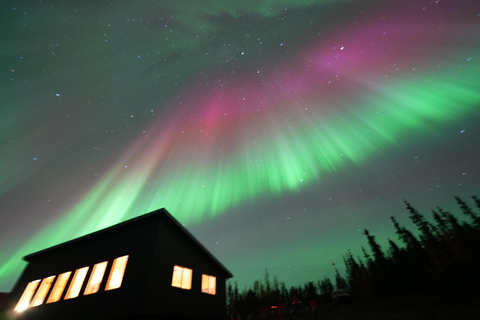 Fairbanks Aurora Camp: Mountaintop 360° Alaskan Cabin