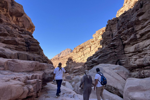 Hurghada Qattar Mountain Adventure: 4WD & Stargazing Hurghada: Gattar Mountain,Off-Road & lunch