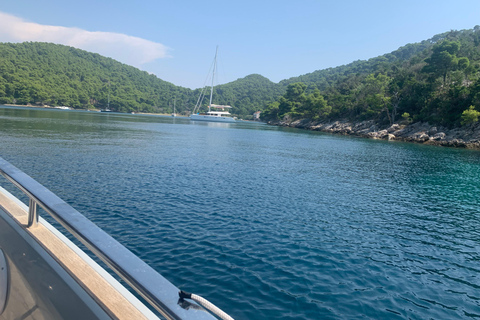 Luxury Private Sunset Cruise with Champagne & Canapés