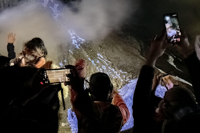 巴尼万吉：伊真火山蓝火私人夜间活动