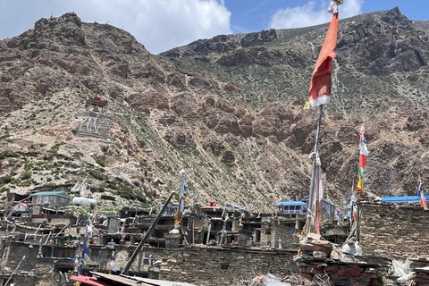 Desde Pokhara: excursión auténtica de 3 días en jeep por la remota región de Mustang.Desde Pokhara: excursión auténtica de 3 días en jeep por la remota región de Mustang
