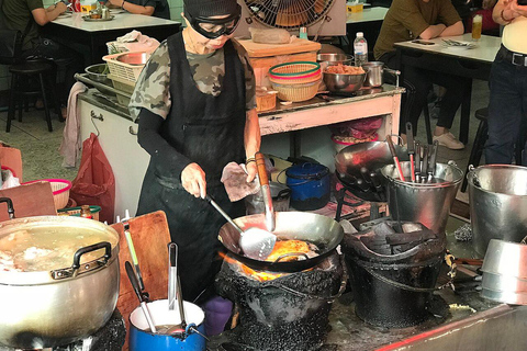 Bangkok: Jay Fai Michelin-star table reservation & City Tour Private tour All-inclusive