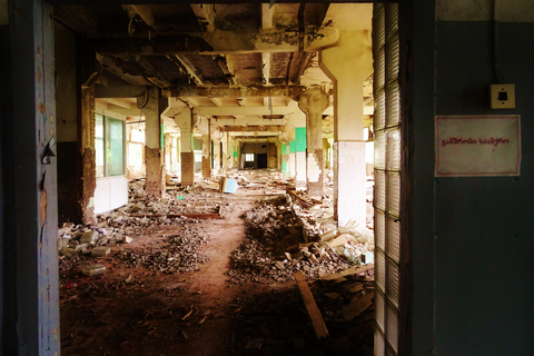 Urban exploration in Tbilisi – Private tour (price for 1 to 3 people)