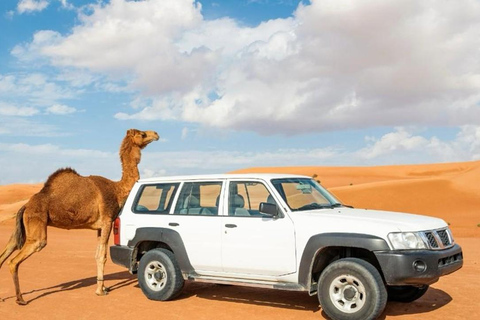 Wahiba Sand und Wadi Bani Khalid Geführte Gruppentour