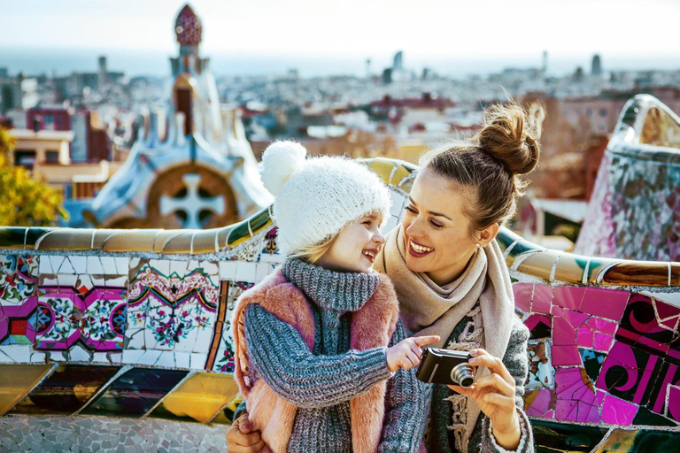 Private Guided Family Walking Tour in Barcelona