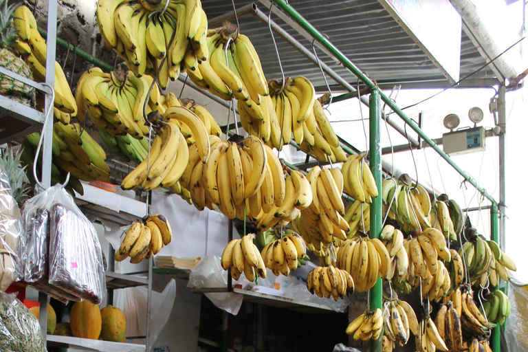 Lima: Market Tour, 35 Fruits Tasting & Cooking Class