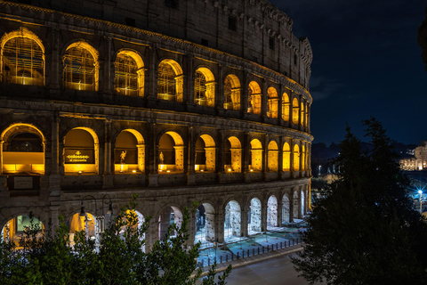 Rome: Colosseum and Arena Floor Early Evening Tour English Tour