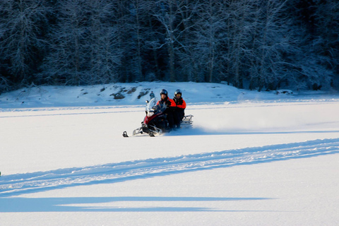 Helsinki: Snowmobile Tour with Lunch and Transfers