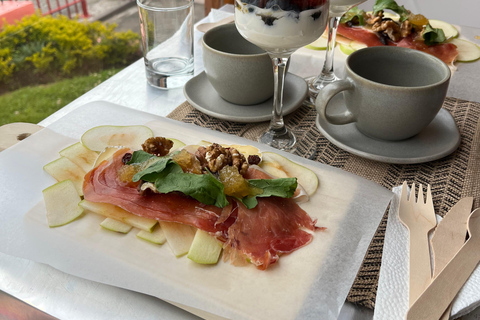 Honey Tasting Experience La Floresta - Quito