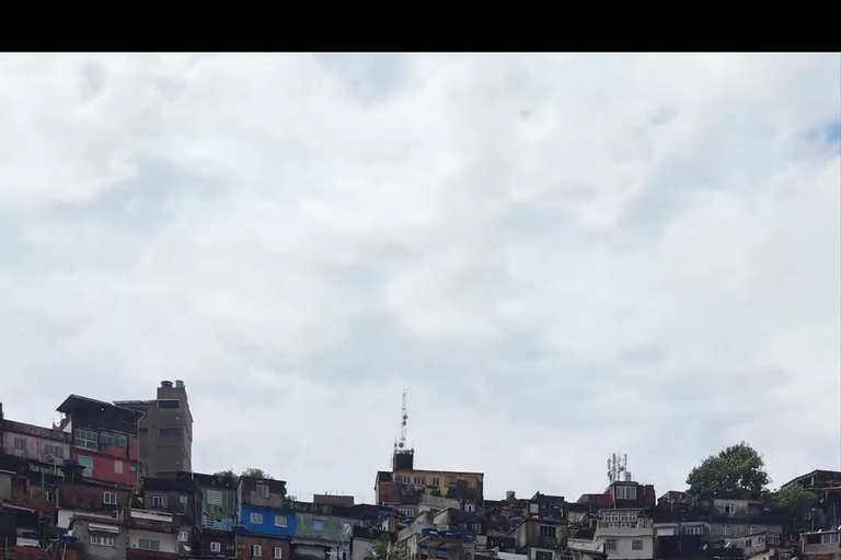 Rio: Rocinha Favela Tour with Local Guide & Capoeira