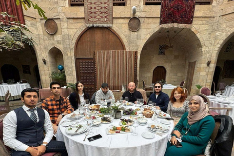Baku: Traditional Azerbaijan Night with Dinner, Music, Dance