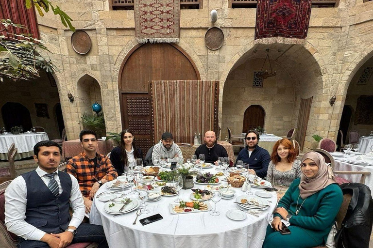 Baku: Traditional Azerbaijan Night with Dinner, Music, Dance