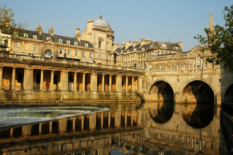 Bath: Christmas Market Tour with Optional Roman Baths Entry Including Roman Baths