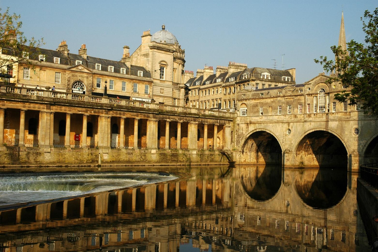 Bath: Christmas Market Tour with Optional Roman Baths Entry Including Roman Baths