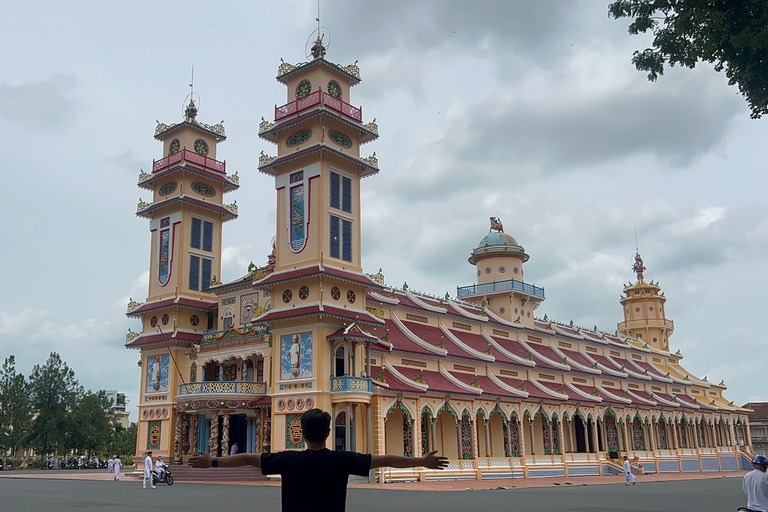 Zwarte Maagdenberg, Cao Dai-tempel &amp; Cu Chi Tunnel Tour