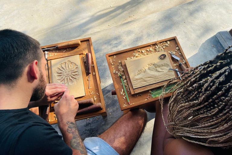 Hoi An : 3 heures de cours de sculpture sur bois avec un artiste local