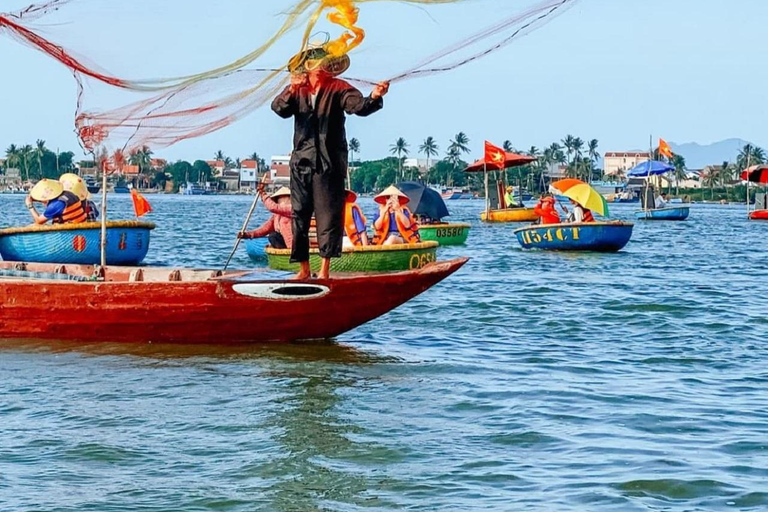 Kookles en Mandenboot Avontuur in Cam Thanh Village