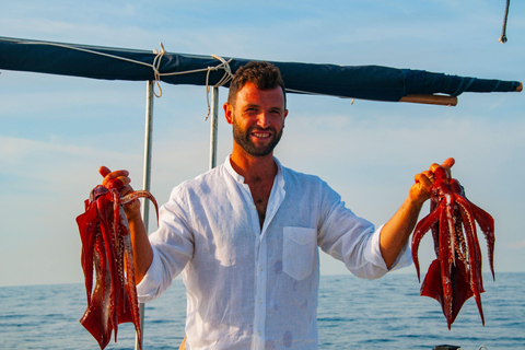 Positano: Fishing Tourism Experience with Enzo Positano: Fishing Tourism Experience with Enzo