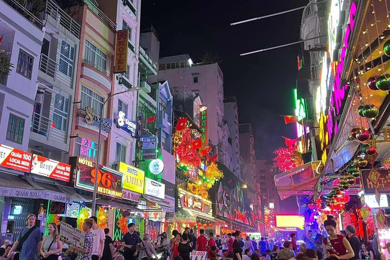 Ho Chi Minh Stad: Kroegentocht met drankjes en gids