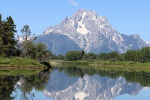 Jackson Hole 2-Day Private Safari: Yellowstone Loops Tour