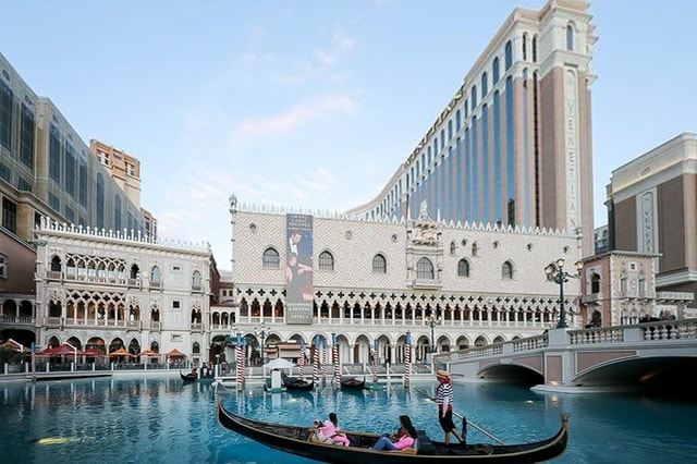 Visit Las Vegas Entry to Madame Tussauds with a Gondola Cruise in Las Vegas