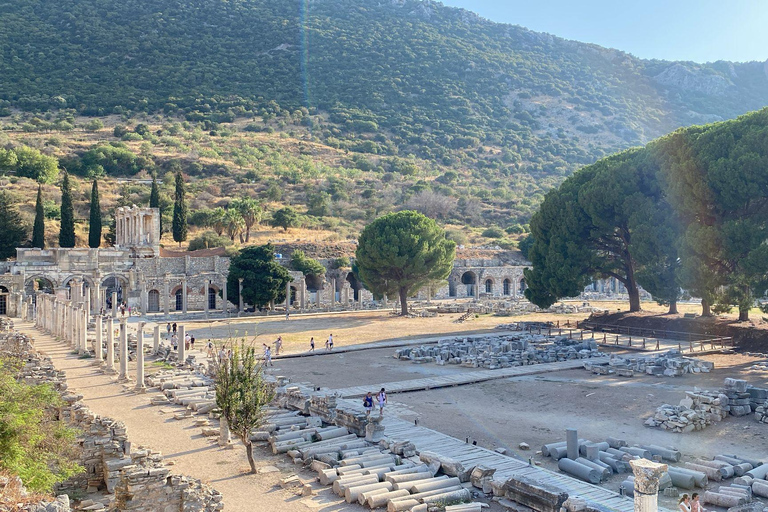 From Kusadasi Port: Ephesus Ancient City Tour with LunchSmall Group Tour to Ephesus Ancient City