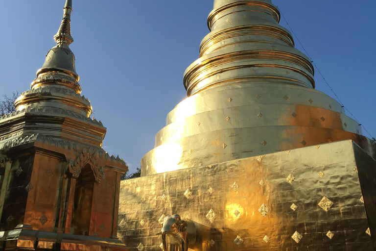 Chiang Mai: Old City Guided Tuk-Tuk Tour with Market Visit Option 1: Express Tuk Tuk Experience (2 hours) English Guide