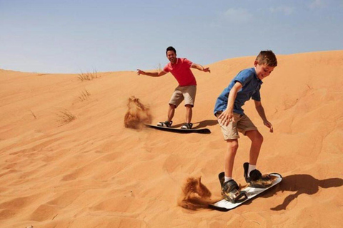 Riyadh: Desert Dune Bashing and Sandboarding Tour