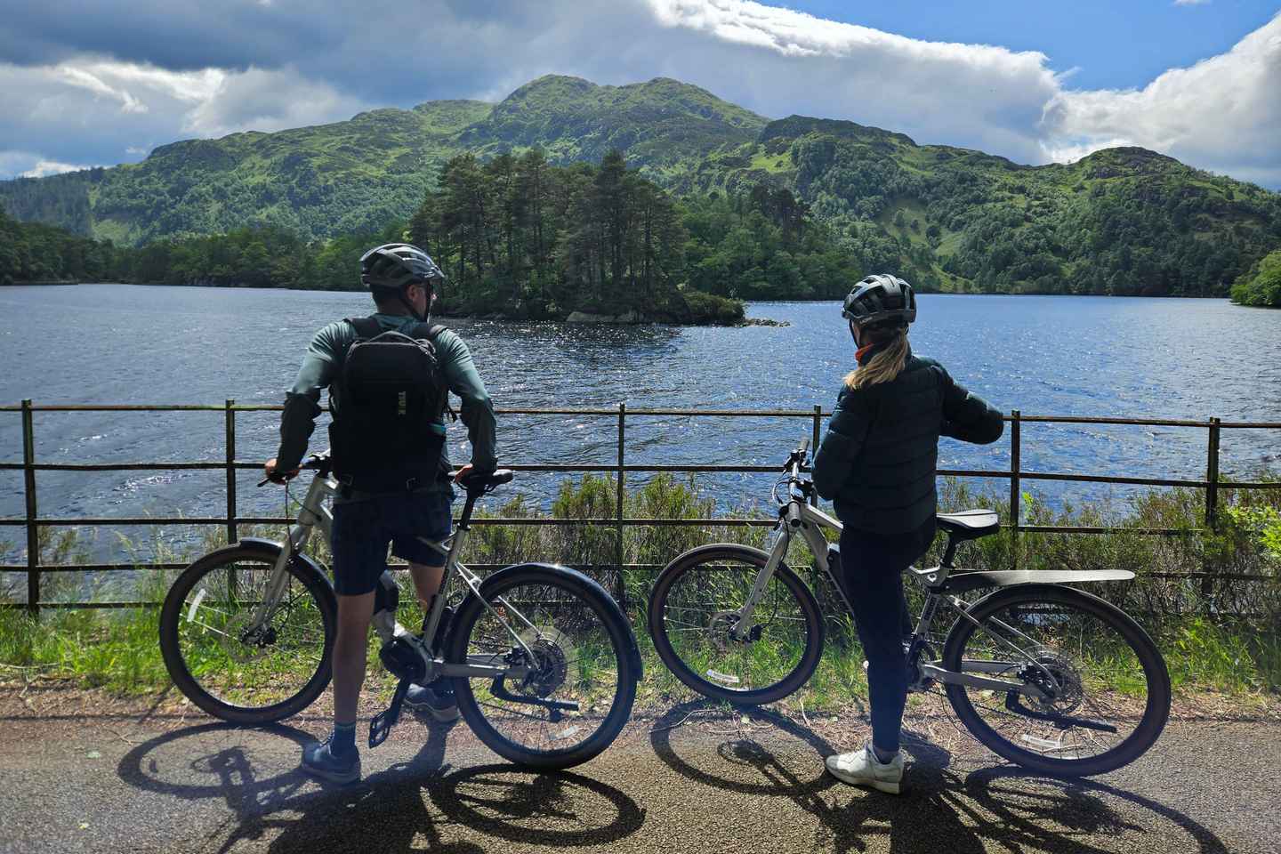 Parc National des Trossachs : Excursion en Vélo aux Portes des Highlands