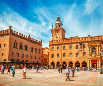 From Florence: Bologna Culinary Day Trip with Local Tastings