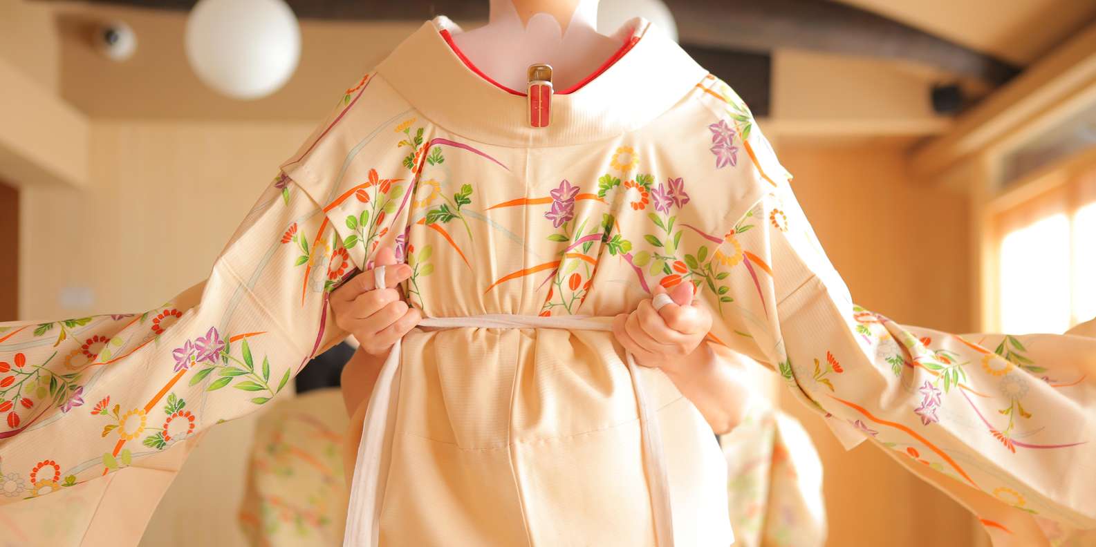 Kyoto: Maiko Makeover and Photoshoot Experience