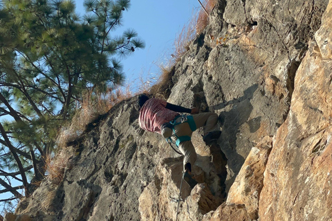 Kathmandu: Hattiban Rock Climbing Day Trip