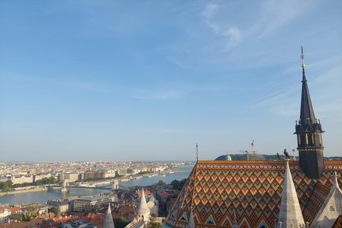 Budapest: Tour privato della città con guida localeTour di 3 ore in inglese