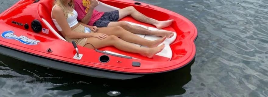 Chapel Hill : location de bateau électrique écologique sur le lac Jordan