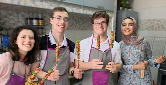 Cook Moroccan Food & Try on Traditional Clothes like a local