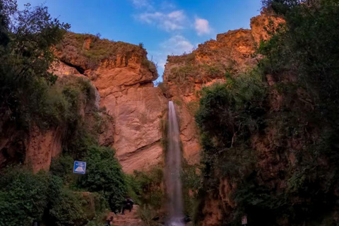 Cajamarca: La Colpa & Llacanora Waterfalls Afternoon Tour Cajamarca: La Colpa & Llacanora, Spanish Guide