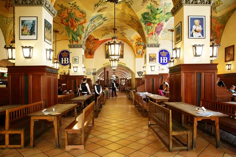 Birreria privata di Monaco di Baviera, menu di 3 portate e degustazione