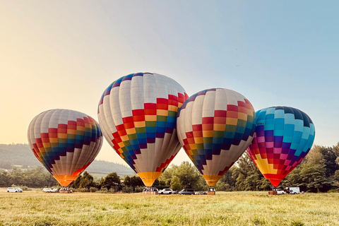 رحلة منطاد الهواء الساخن في توسكانا من منطقة شيانتيرحلة منطاد الهواء الساخن في توسكانا من شيانتي + 