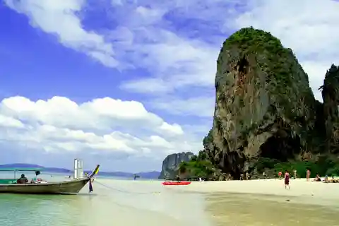 Krabi: Railay Beach and Caves Half Day Tour from Ao Nang
