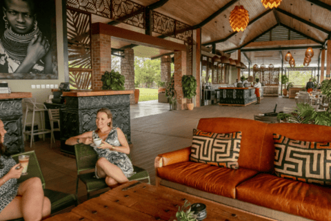 Victoria Falls: Lookout Café Dining Experience (Transfer)