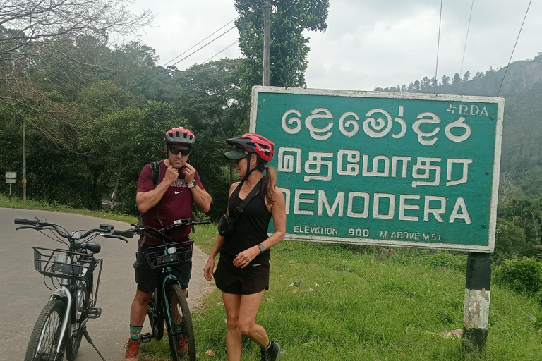 Ella, circuit à vélo dans la zone cyclable du Sri LankaElla, Sri Lanka - Circuit à vélo dans la zone cyclable