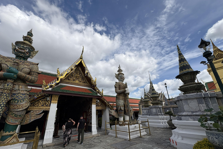 Bangkok: Floating & Railway Markets & Grand Palace Tour Hotel Pick-Up (Tour ends at Grand Palace)