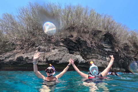 Bali : Excursion d&#039;une journée à Nusa Penida (formule tout compris) et meilleure plongée avec masque et tuba