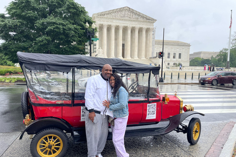 Washington, DC: Monuments &amp; Memorials Tour in a Vintage Car