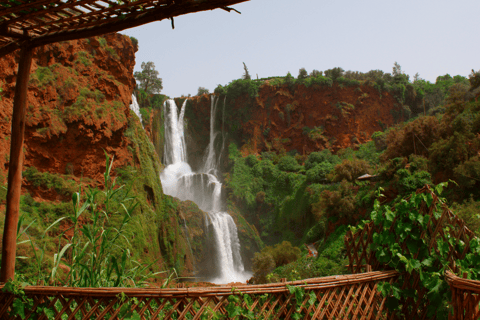 Vanuit Marrakech: Ouzoud watervallen met gids en boottocht