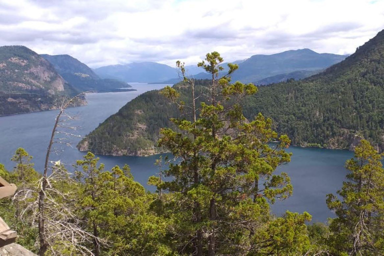 Bariloche: San Martin de los Andes along Route of 7 Lakes Guide in Spanish and Portuguese