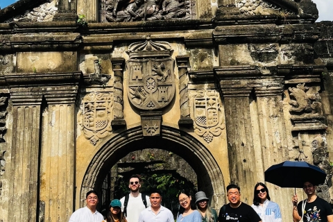 Manila: Intramuros Walking Tour.Manila: San Agustin Kirche und Intramuros Rundgang