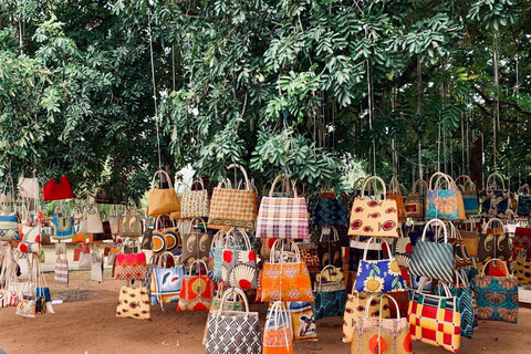Maputo: Art Walking Tour