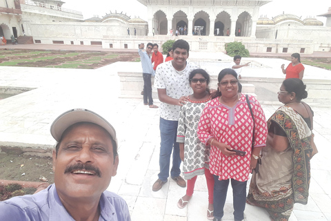 泰姬陵与阿格拉堡之旅（含标志性摄影环节）探索泰姬陵（仅限导览）