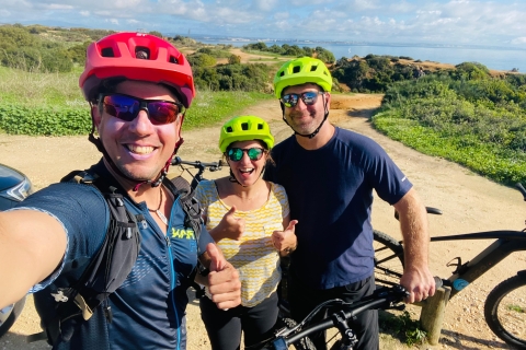 Algarve: Lagos Sightseeing geführte Tour mit E-BikesLagos: Sightseeing-Tour mit elektrischen Moutain Bikes